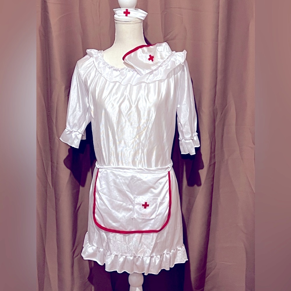 Women’s Halloween Nurse Costume